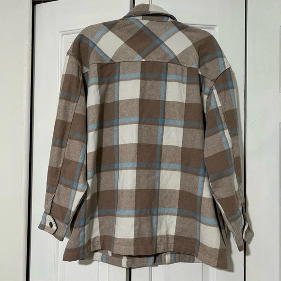 Plaid Button-Up Jacket - Picture 2 of 4